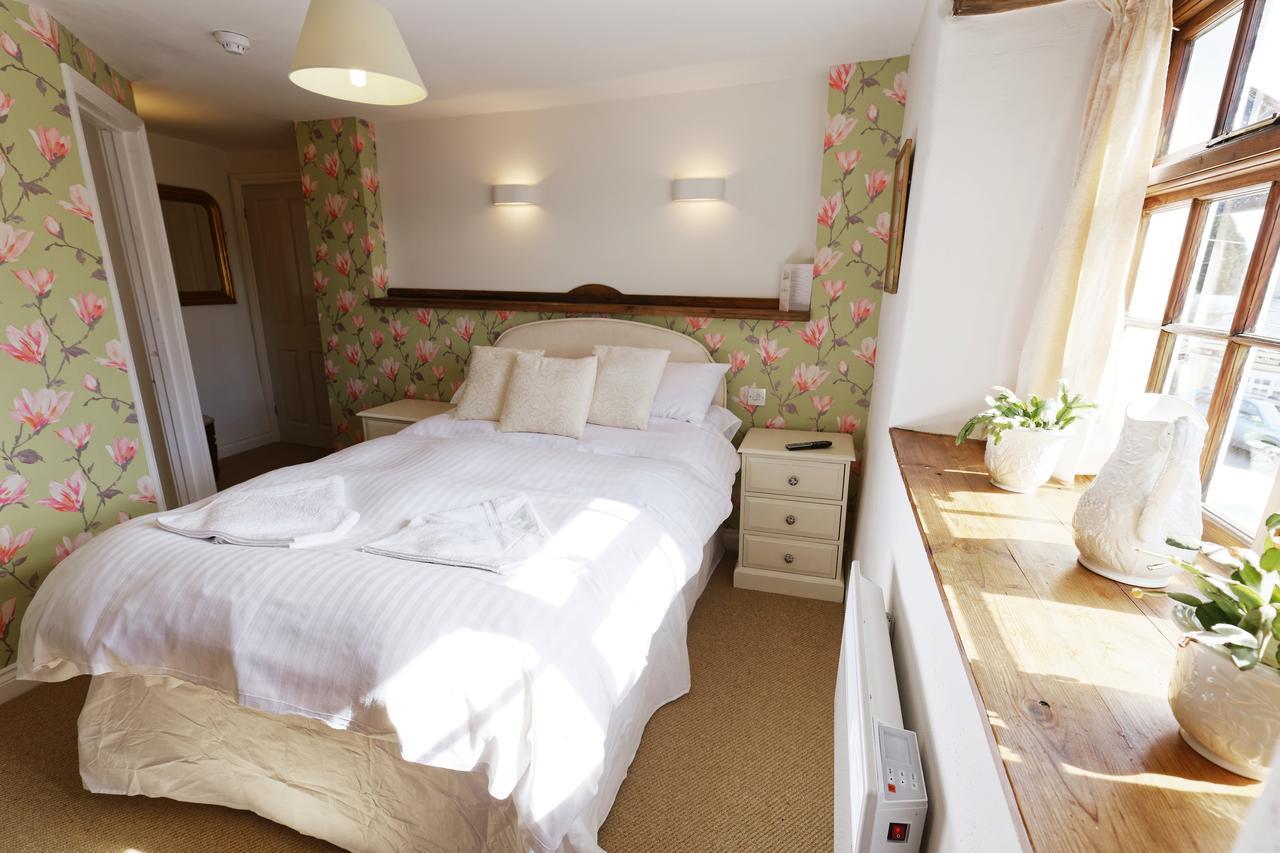 Rams Head Inn Dolton Esterno foto